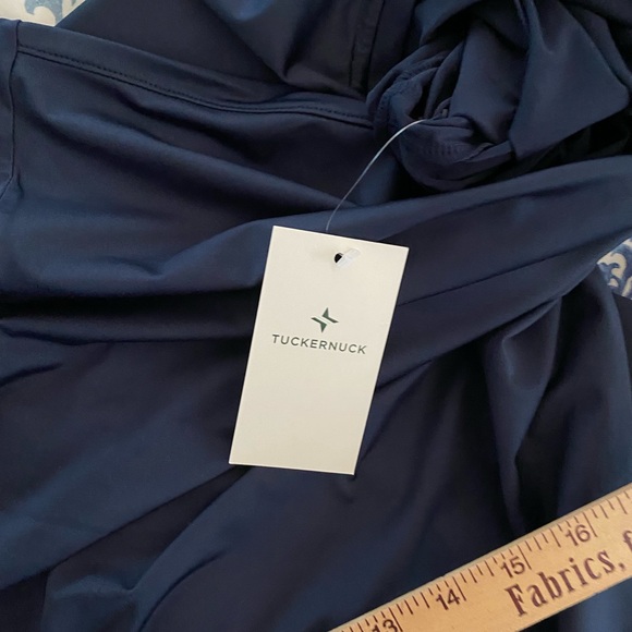 NWT Tuckernuck Sport Navy Short Sleeve Ryan Boyfriend Tee. Size S - Picture 12 of 13